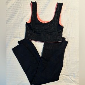Fabletics reversible bra & leggings set
